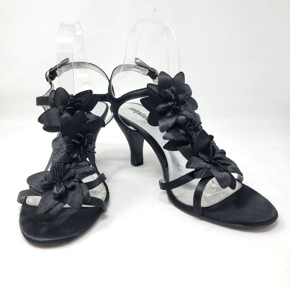 Unlisted Kenneth Cole Women's 9M Peace Time Floral Accent Formal Shoes